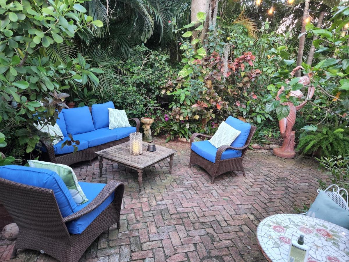 Chateau Gardens Otel Lake Worth Beach Dış mekan fotoğraf